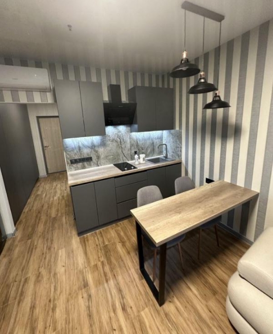 продажа однокомнатной квартиры номер A-174096 в Приморском районе, фото номер 8